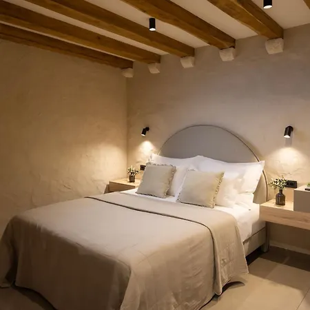 Old Town Olive Apartman
